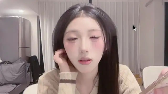 ZhaoZhao-ZM online show from 10/22/25, 12:27