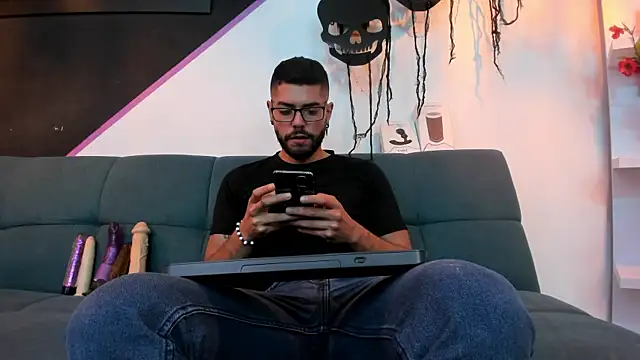 DanteWinter online show from 10/14/25, 03:07