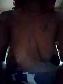 Snapshot of nawtyzaddie chatting on 11/02/25, 01:46 nawtyzaddie online show from 11/02/25, 01:46