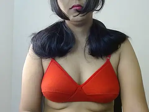 priya 022 online show from 10/07/25, 03:14