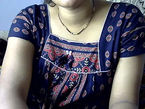 dreamgirl20262 online show from 11/14/25, 05:00