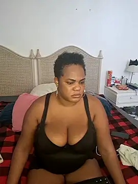 Snapshot of Kream_Cherry chatting on 09/27/25, 08:25 Kream Cherry online show from 09/27/25, 08:25