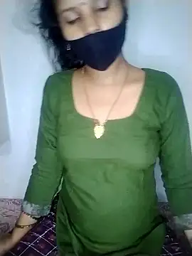 Snapshot of Komal-Rajput chatting on 10/31/25, 06:20 Komal-Rajput online show from 10/31/25, 06:20