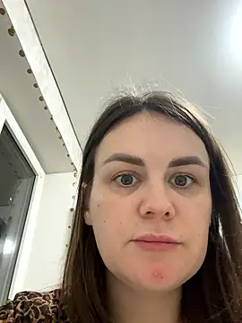 Risky-Flower online show from 11/17/25, 07:30