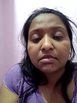 bitch-horny online show from 10/30/25, 04:52