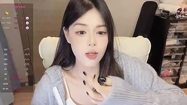 Koi-00 online show from 10/09/25, 03:10