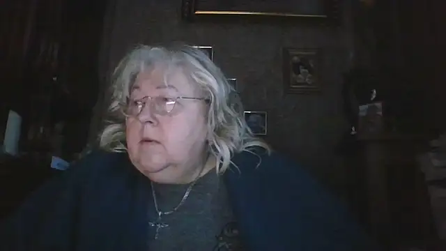 Lala-Love56 online show from 11/18/25, 06:18