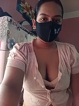 Snapshot of Samiya3344 chatting on 10/02/25, 03:02 Samiya3344 online show from 10/02/25, 03:02