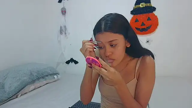 Sexy777Couple online show from 10/16/25, 09:05