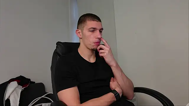 Ryan Dozer online show from 10/11/25, 05:50