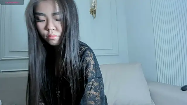 Ayumi rin online show from 11/13/25, 07:46