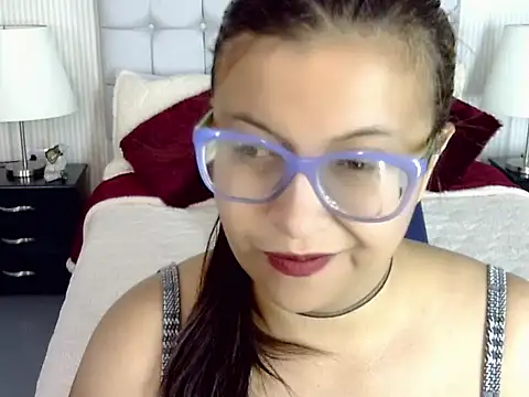 Amber Rouge  online show from 09/20/25, 12:06