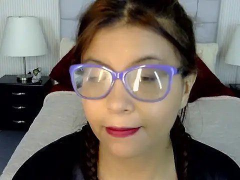 Amber Rouge  online show from 10/01/25, 12:33