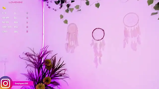 Emylopezz online show from 11/07/25, 08:09