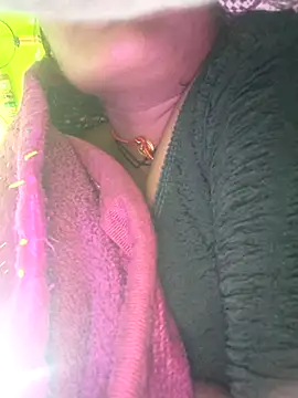 Snapshot of Sexi_shivani chatting on 11/08/25, 04:51 Sexi shivani online show from 11/08/25, 04:51