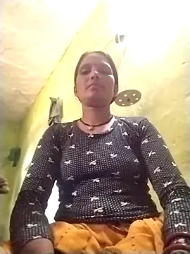 Snapshot of Monika_cut chatting on 09/13/25, 08:03 Monika cut online show from 09/13/25, 08:03