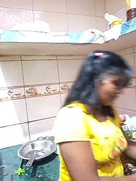 Rashmi Pathak online show from 10/06/25, 02:31