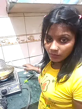 Rashmi Pathak online show from 11/10/25, 04:11