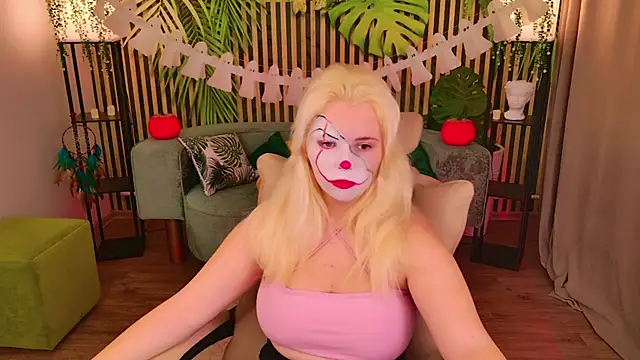 EmillyRogers online show from 10/31/25, 06:58