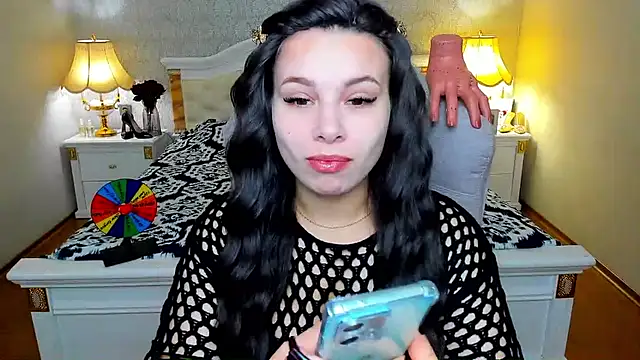 OmniaSher online show from 11/13/25, 10:25