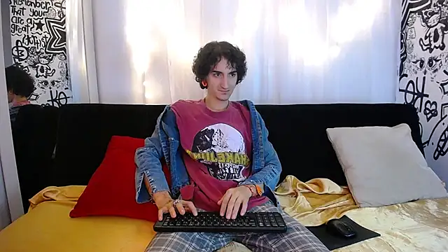 Snapshot of MarcoX_BD chatting on 10/15/25, 06:57 MarcoX BD online show from 10/15/25, 06:57