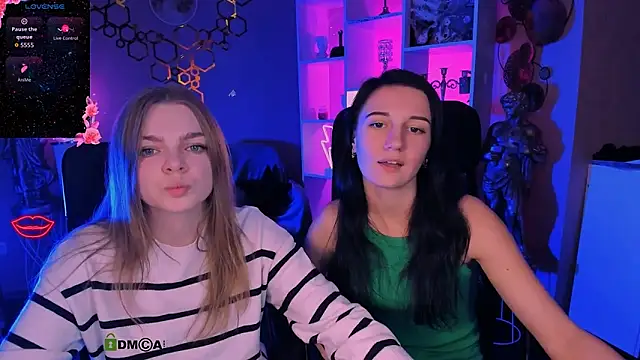 lia sunset online show from 10/13/25, 07:25