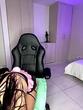 Snapshot of SofiaLust_Eup chatting on 11/09/25, 03:38 SofiaLust Eup online show from 11/09/25, 03:38