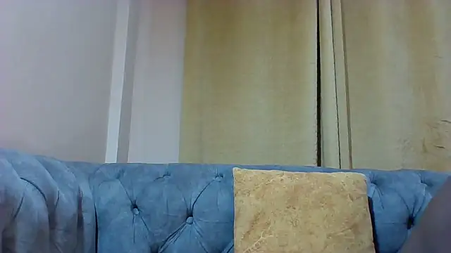 Amiblue Xo online show from 10/04/25, 10:19