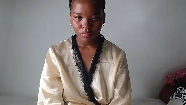 Snapshot of AshleyT255 chatting on 11/18/25, 03:27 AshleyT255 online show from 11/18/25, 03:27