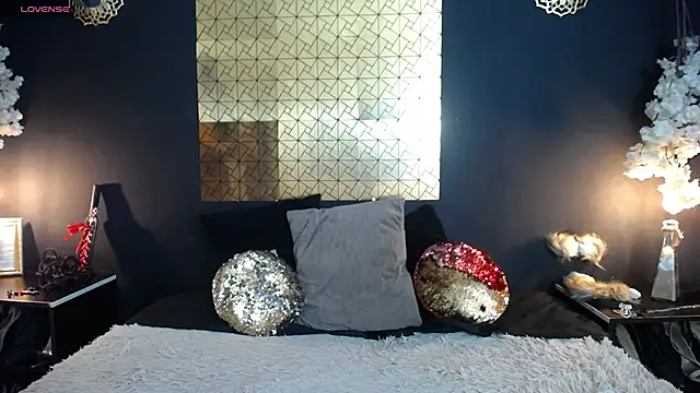 kinky momm online show from 10/13/25, 03:56