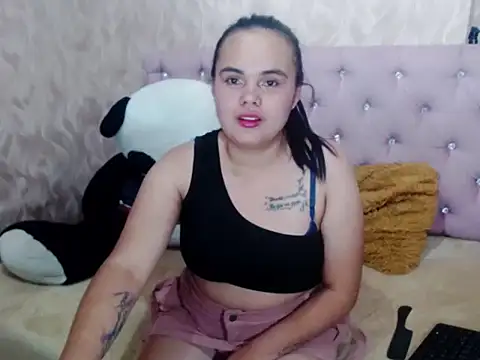 wendyromantic online show from 11/17/25, 03:45