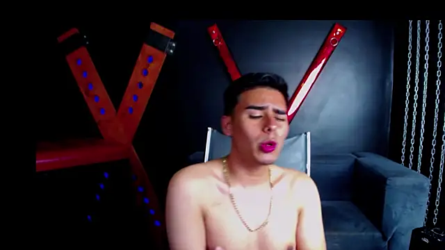 Matthewlodge online show from 11/05/25, 01:55