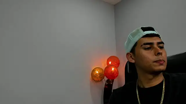 Matthewlodge online show from 11/14/25, 01:48