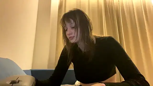 Mimi Melo online show from 09/23/25, 08:23