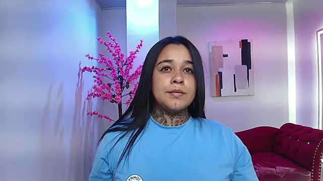 Black roseee online show from 11/19/25, 03:17