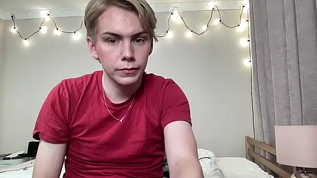 Snapshot of scottishtwink01 chatting on 09/16/25, 08:54 scottishtwink01 online show from 09/16/25, 08:54