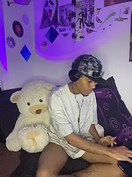 Snapshot of Teito69 chatting on 11/16/25, 04:18 Teito69 online show from 11/16/25, 04:18