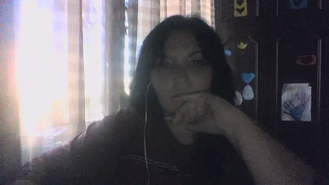 Snapshot of Breezy_88 chatting on 09/11/25, 11:21 Breezy 88 online show from 09/11/25, 11:21
