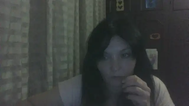 Snapshot of Breezy_88 chatting on 09/12/25, 10:21 Breezy 88 online show from 09/12/25, 10:21