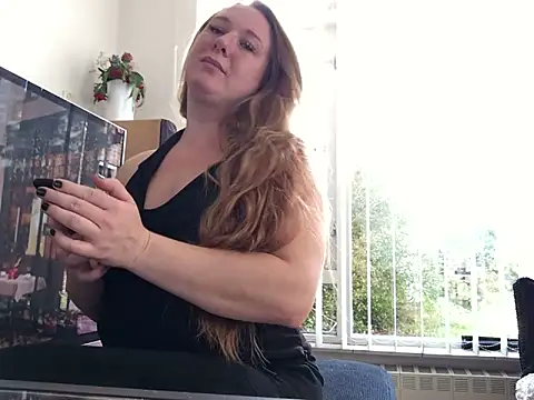 MazySunny online show from 10/10/25, 08:13