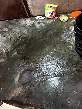 KanchiNp online show from 11/17/25, 07:08