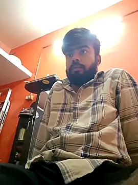 soniriyaa010101 online show from 11/03/25, 07:53