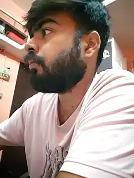 soniriyaa010101 online show from 11/05/25, 08:25