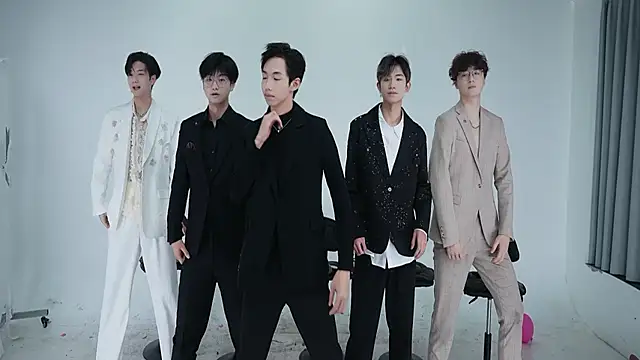 JL-sweetbaby1 online show from 10/31/25, 12:06