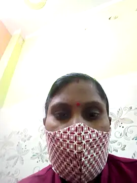 Hotty-arohi online show from 11/08/25, 06:24