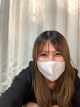 Snapshot of -Hikari-00- chatting on 10/15/25, 01:06 -Hikari-00- online show from 10/15/25, 01:06