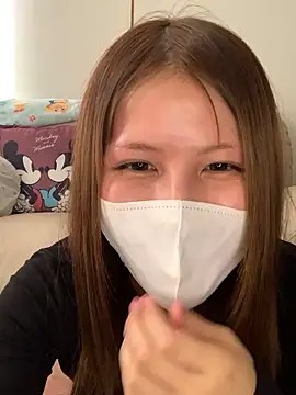 Snapshot of -Hikari-00- chatting on 11/07/25, 04:34 -Hikari-00- online show from 11/07/25, 04:34