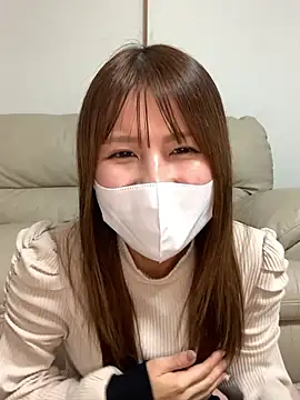 Snapshot of -Hikari-00- chatting on 11/26/25, 01:17 -Hikari-00- online show from 11/26/25, 01:17