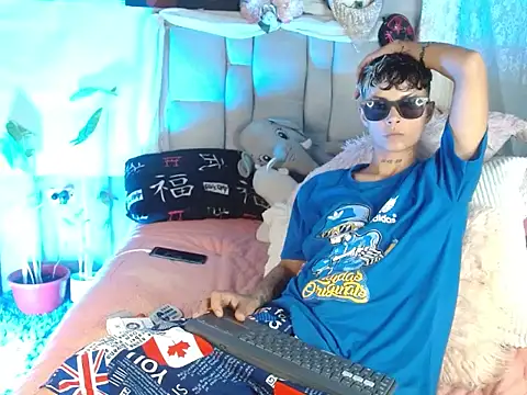 Dorland777 online show from 11/17/25, 04:40