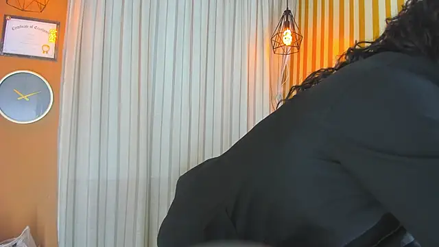 Jenni Zeller online show from 11/22/25, 12:26